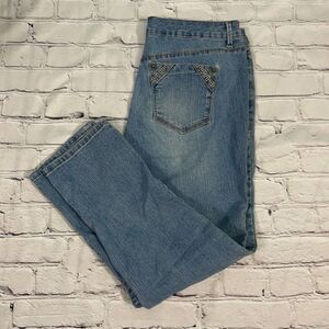 Gloria Vanderbilt All Around Slimming Effect Crop